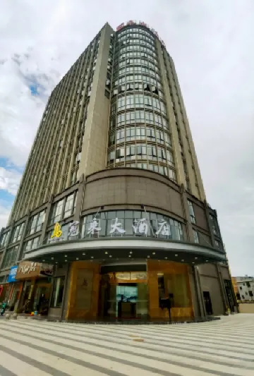 連城冠乘ホテル