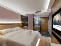 烏魯木齊非繁雲居酒店（紅山公園南湖市民廣場店） 鄰近華凌國際珠寶玉器城的酒店