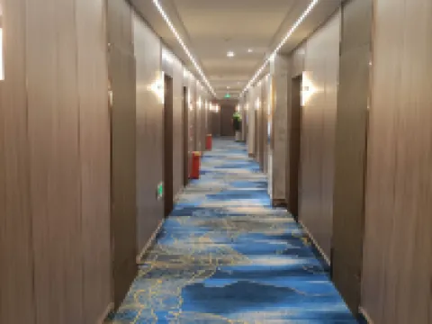 Lanbo Hotel Hotels in Bohu