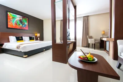 Noormans Hotel Semarang Hotels near Indomaret Sukun Raya