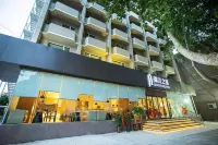 Jinjiang Zhixing (Jiaozuo Jianshe Road Railway Station Shop) Hotel in zona Center Altar