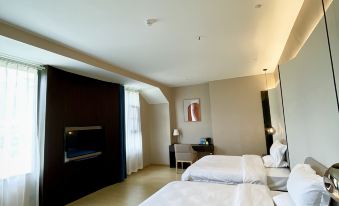 Home Inn UP Huayi Element Boutique Hotel (Wanyuan Railway Station Branch)