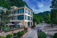 Qingcheng Mountain Yuntai Private Hot Spring B&B (Houshan Scenic Area Branch) Các khách sạn gần Qin’an Ancient Town