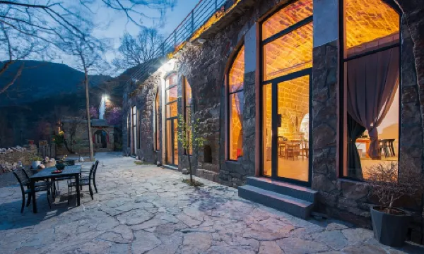 那嵐山宿（嵩山少林景勝地三界碑）