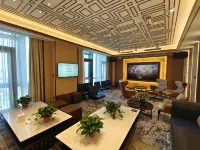 Dingzhou Xiangjiang Wanda Jinhua Hotel - Gym