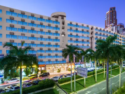 深圳長寶國際酒店（福田口岸保税區店） 鄰近落地窗夜景的酒店