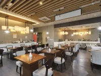Jeju Central City Hotel Hotels near Elefunsia