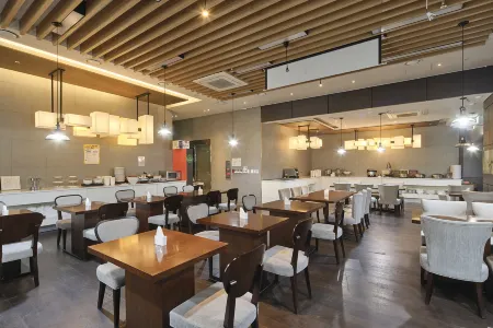 Jeju Central City Hotel Отели в г. Чеджу