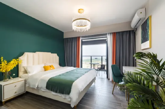 Livetour International Apartment(Jiangmen Heshan Gulao Watertown)
