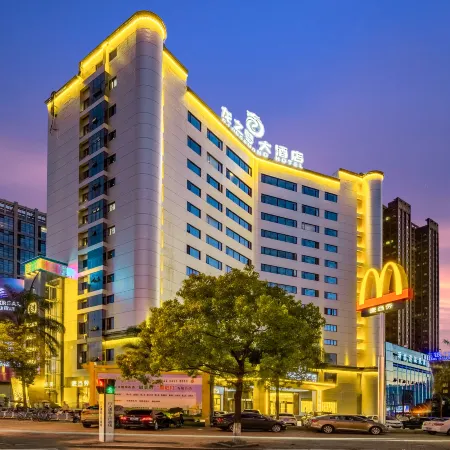 Yueqing Dragon Dream Hotel