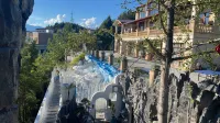 Tianji Cave Hot Spring Homestay