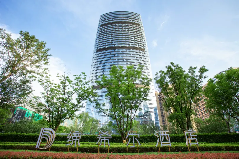 Dishi Hill Hotel (Chengdu Global Center Century City)