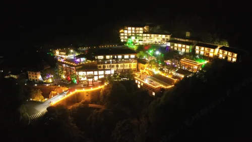 Yulongshan Dong Spring Resort Hotels in Taishun