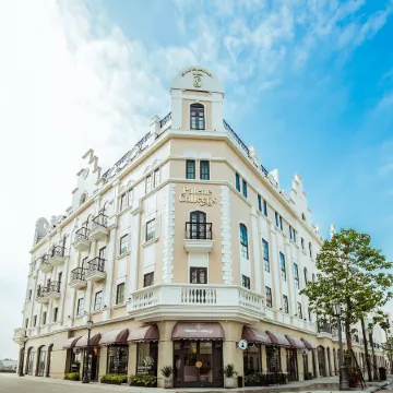 Palette Collect's Boutique Hotel Ha Long Отели рядом с достопримечательностью «Бухта Халонг»