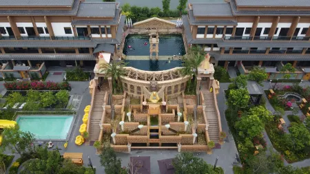 Fuzhou Donghu Ocean Hot Spring Resort Отели рядом с достопримечательностью «Civil And Military Shashuiku»