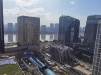 福州雲頂曉宿·江景美宿（台江金融街萬達廣場店） - 酒吧