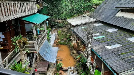 Chaiyapol Homestay