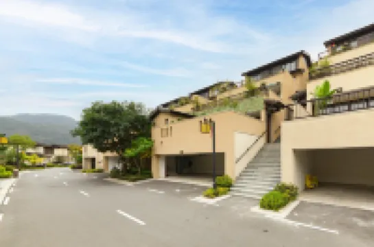 Yongtai Mountain Waishan Lanshanju Hot Spring Homestay โรงแรมในหยงไท่