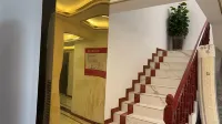 Gaoxian Junyuan Business Hotel