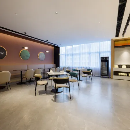 Ni Hao Hotel (Yichun Economic Development Zone Jingfa Avenue)