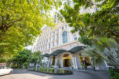 Cozrum Homes - Sonata Residence Hotels in Ho-Chi-Minh-Stadt