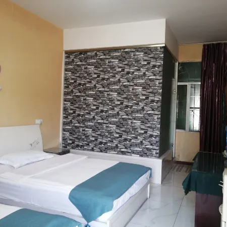Deyang Yuanyuan Hotel