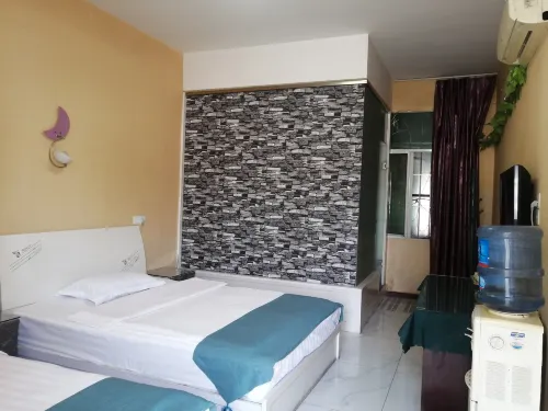 Deyang Yuanyuan Hotel