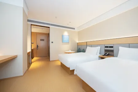 JI Hotel (Shanghai Qiantan Sanlin Subway Station)