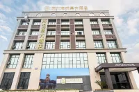 Sichuan Haiyuejia Grand Hotel (Mianyang High-Speed Railway Station) - Pools