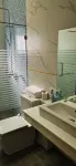 Big swimming pool garden villa فنادق في بانغ لامونغ