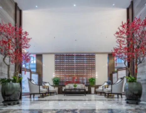 Guotai Holiday Hotel (Chifeng Municipal Hospital)