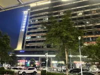 Xiamen Shiguang · Light hotel (Gaoqi International Airport Wuyuanwan Branch) Hotels near Chengyi University College, Jimei University