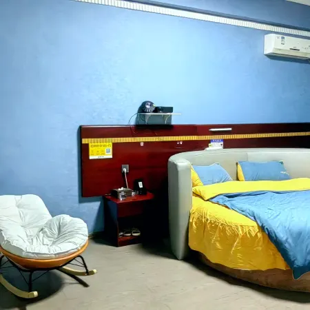 Wenshan Fengchi Apartment (Qihua Square)