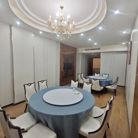 Miluo Yuejiang Hotel