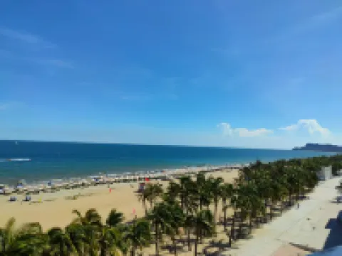 China First Beach Seaside Apartment
