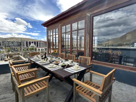 Sa'gya Ancient City Pingcuo Kangsang Wenhua Yichan Homestay