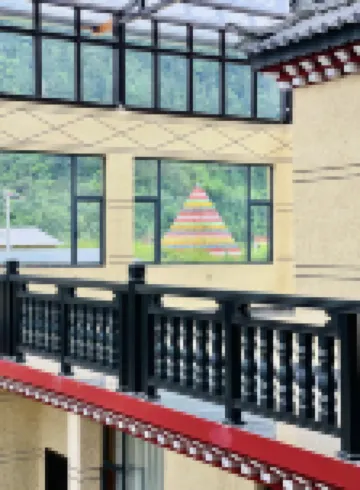 叄秋民宿 鄰近普達措國家公園的酒店