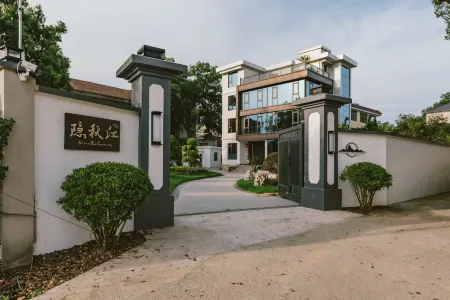 Autumn Moon Sanctuary