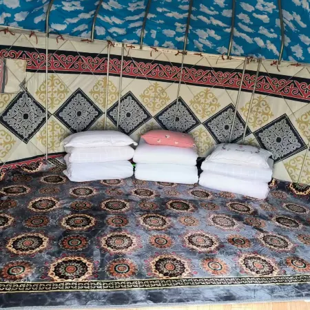 Sayram Lake Lakeside Stargazing Yurt