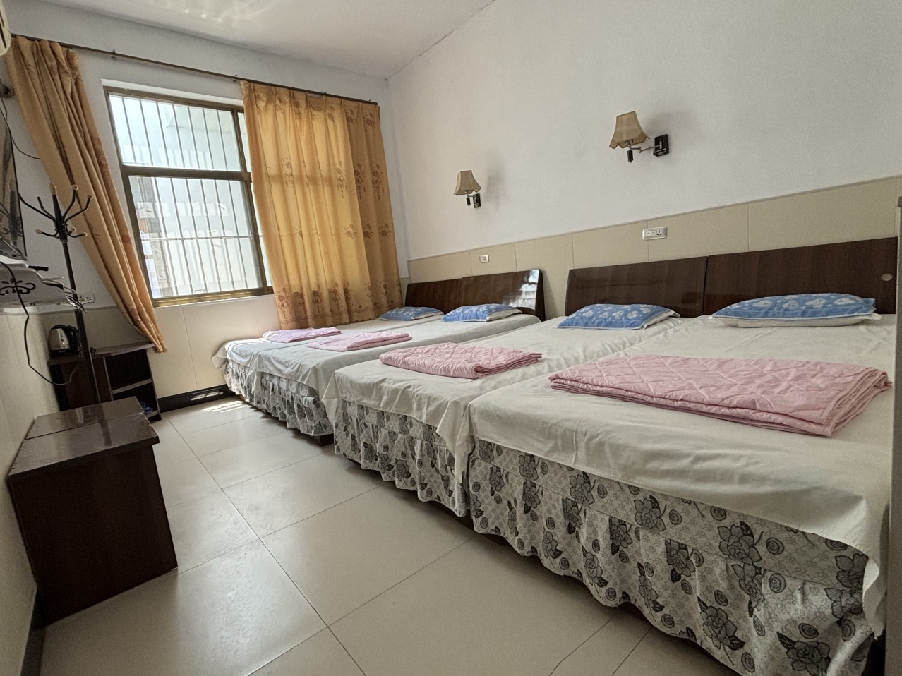 Yujinge HotelOver view