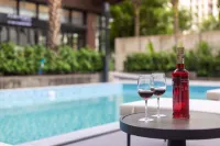 Four Points by Sheraton Haikou International Airport Hotel - 5-Star