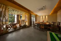 Guangzhou Tianhe Ethnic Culture Village Eco-Resort Hotel - Infinity Pools