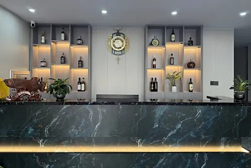 Xinyu Business Hotel