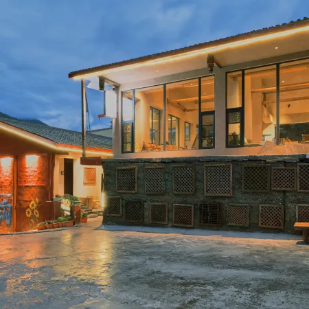 Jiuzhaigou FunShine B&B