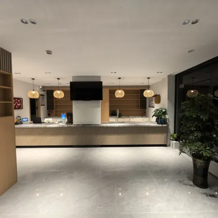 Xiaohe Shantang Homestay
