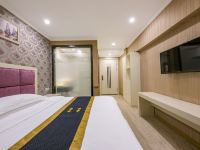 重庆中御世家酒店 - 温馨精致大床房