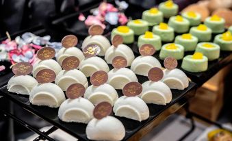 Elan Hotel (Shangluo Wanda Plaza Juncheng)