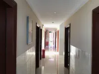 Shenzhen Xinlianhua Apartment (Longhua Bus Station)
