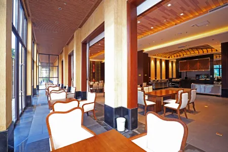 Yipin Yunjing Resort Hotel Отели рядом с достопримечательностью «Taipingshan Pubu»