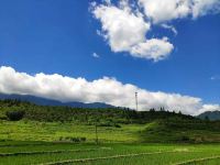 武功山暮云民宿 - 山景舒适大床房